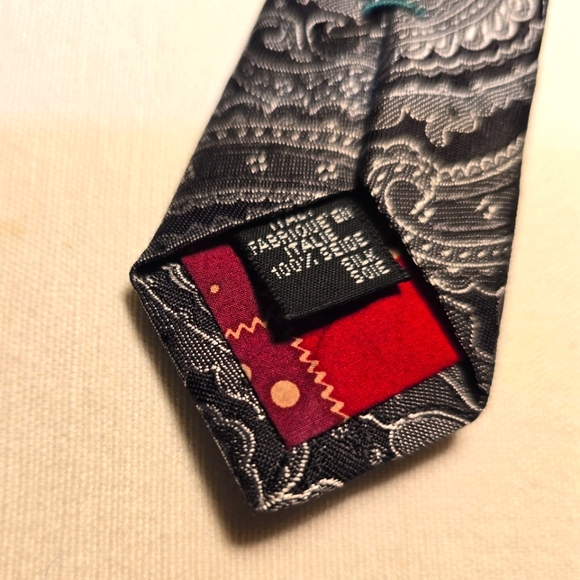 Paul Smith Silk Tie - Picture 4 of 5